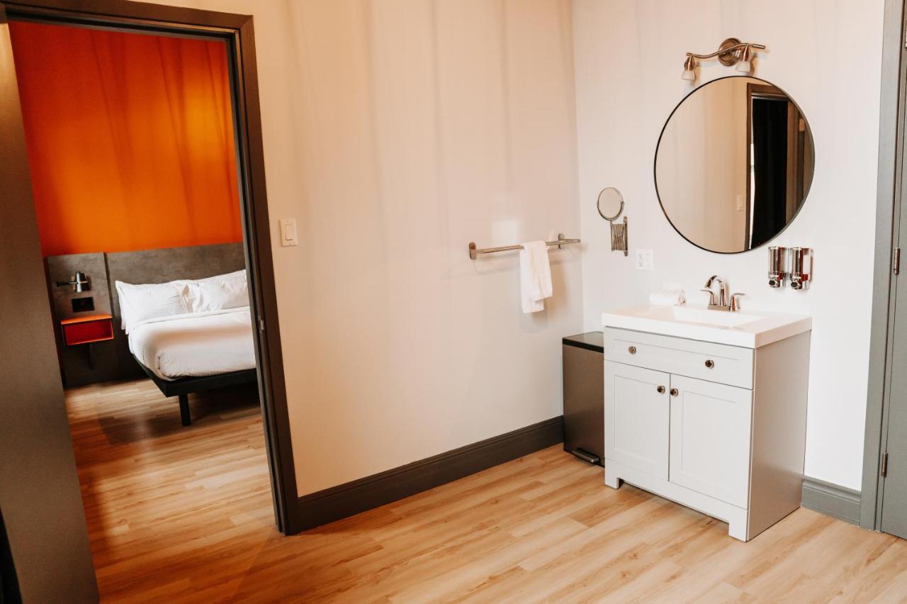 Hotel Historique Et Manoir Route 66 Saint-Victor Ngoại thất bức ảnh