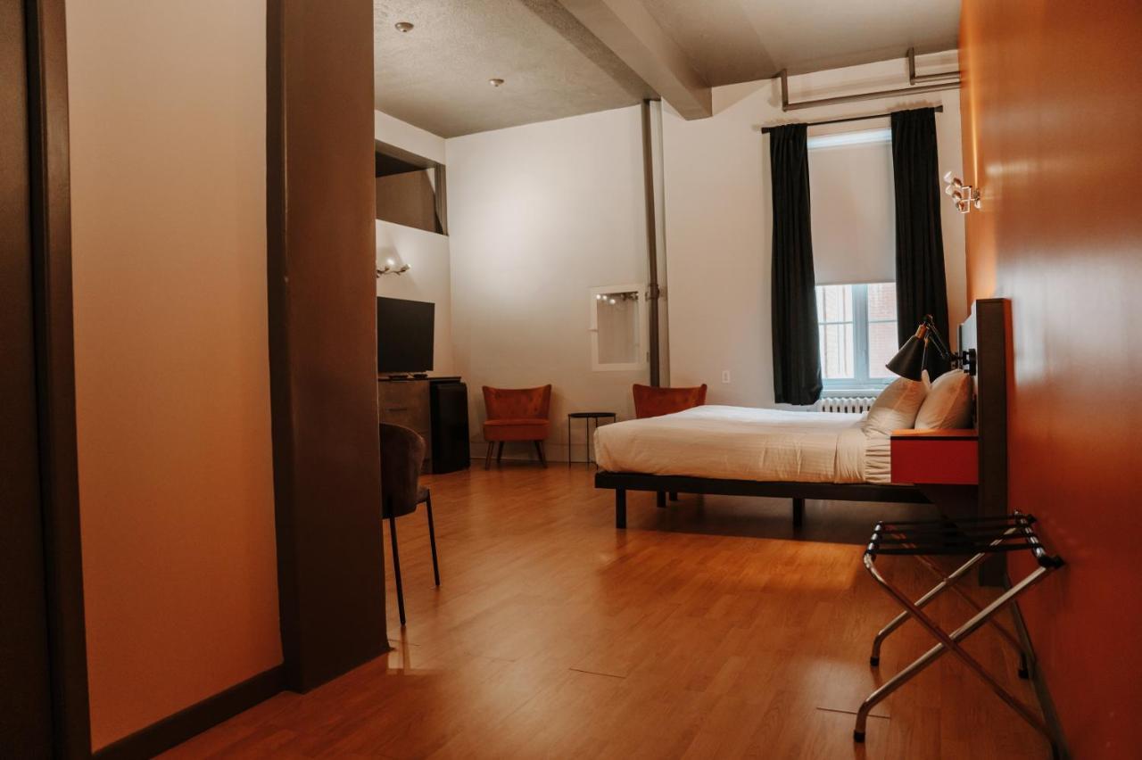 Hotel Historique Et Manoir Route 66 Saint-Victor Ngoại thất bức ảnh