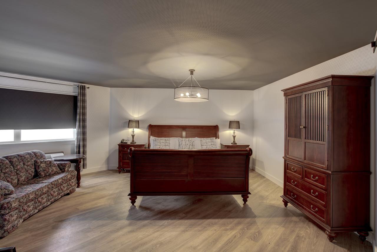 Hotel Historique Et Manoir Route 66 Saint-Victor Ngoại thất bức ảnh
